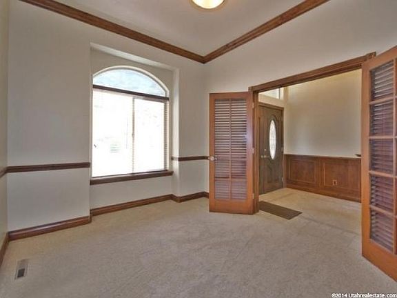 3rd image of 9037 N Silver Lake Dr