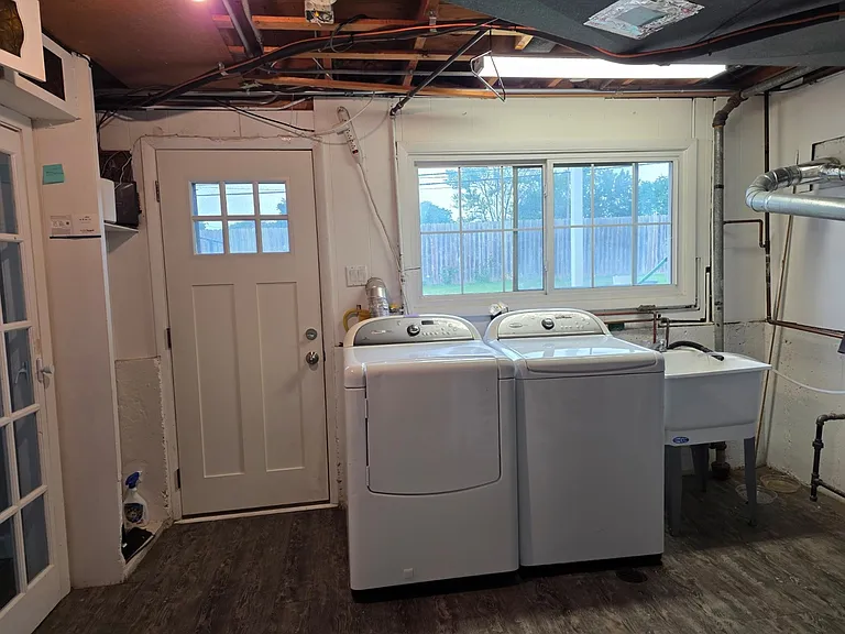 1719 W Lexington Dr — Photo 41