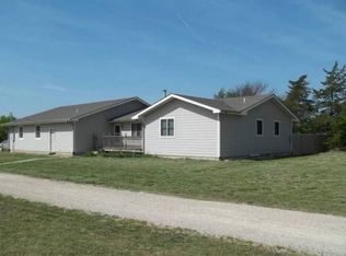 2829 W Salemsborg Rd, Smolan, KS 67456