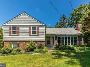 427 Saint Davids Ave, Saint Davids, PA 19087