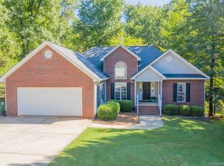 2119 Westminster Ln, Matthews, NC 28104