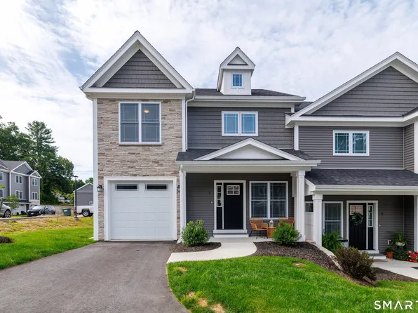39 Valley View Drive #14B, Killingly, CT 06241