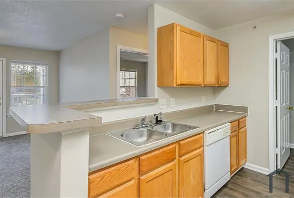 9941 Brier Oak Pl — Photo 17