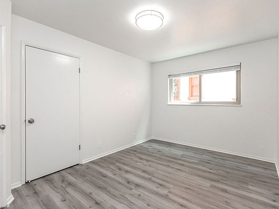 5th image of 355 Staten Ave APT 202