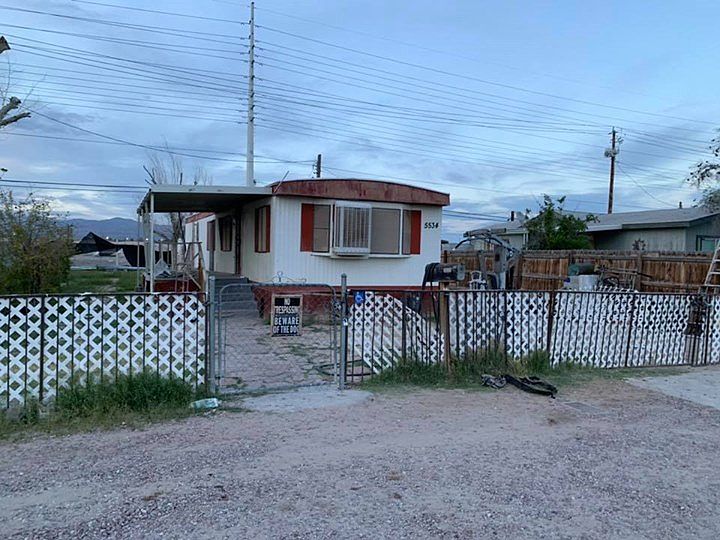 1st image of 5534 E Carey Ave