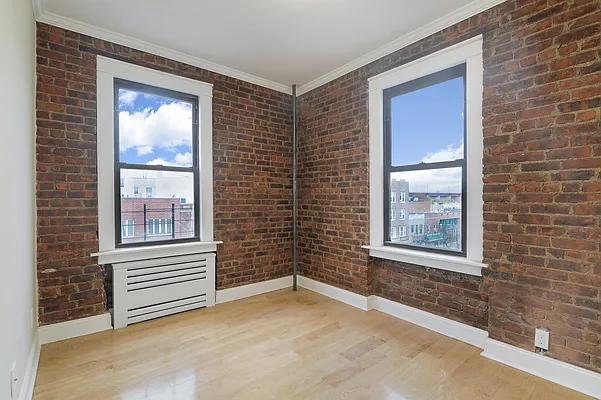 Rented by Compass | media 64