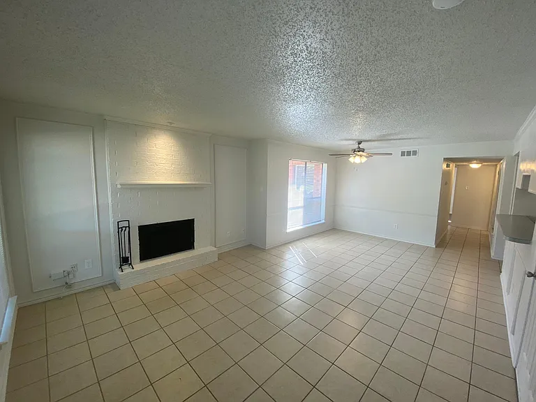 5540 Brookview Ct #A — Photo 6