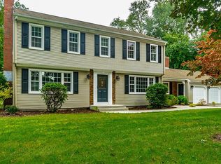 109 Williston Dr, Longmeadow, MA 01106