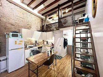 Rented by Nolita Group