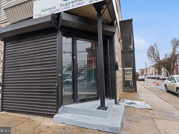3rd image of 433 W Somerset St