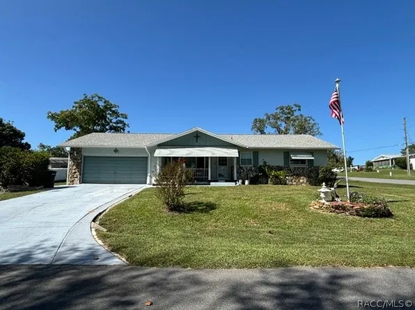 200 S Lucille St, Beverly Hills, FL 34465