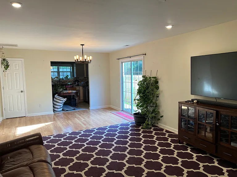 108 Taylor Glen Dr — Photo 8