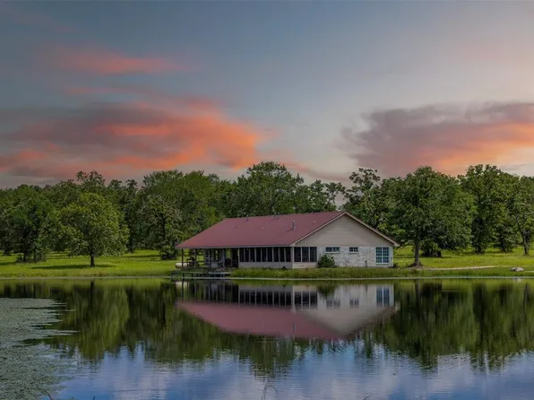 200/AC Fm 2620, Bedias, TX 77831