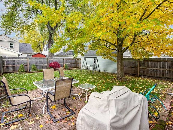 2nd image of 2438 Belfast Ave SE