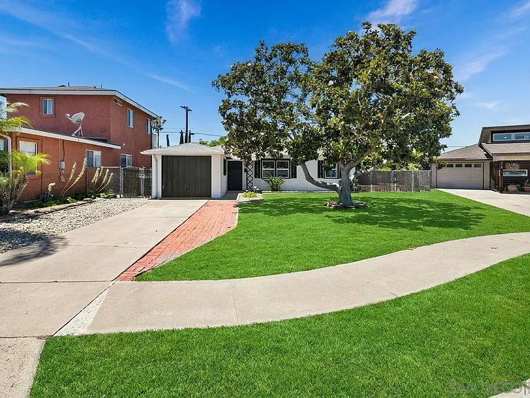 620 Minot Ave — Photo 40