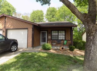 50 Rabbit Trail Dr, Washington, MO 63090