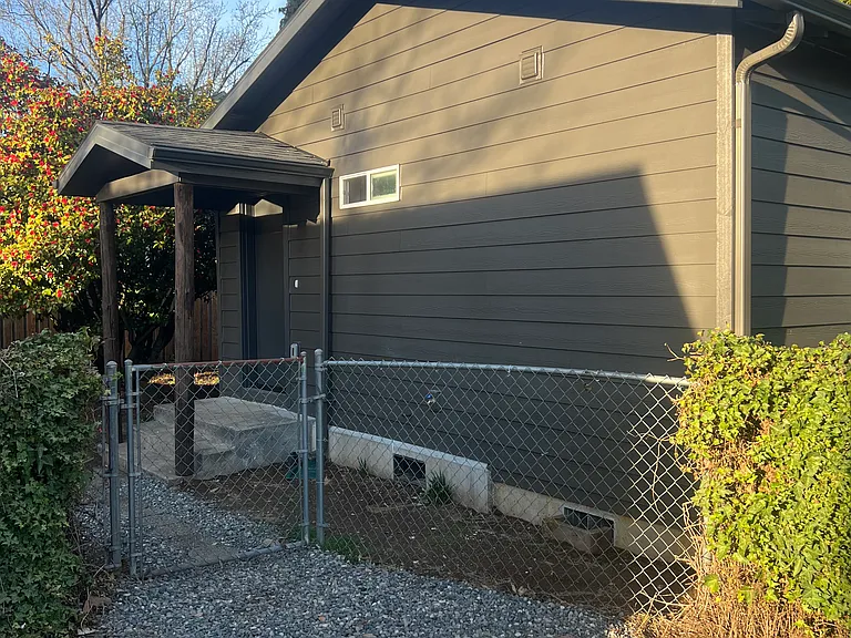 3200 Watson Ave — Photo 2