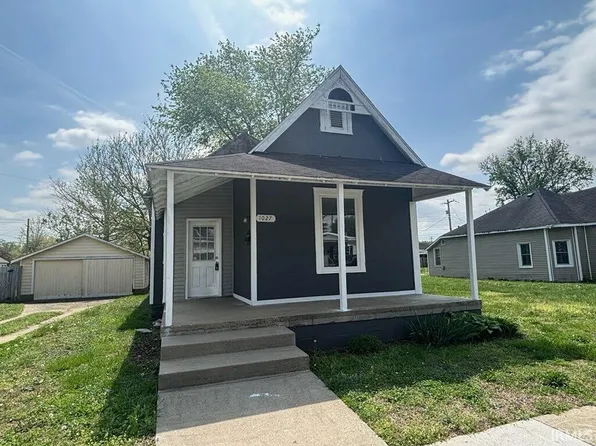 1027 N 10th St, Vincennes, IN 47591