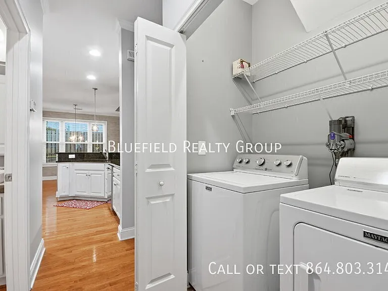 1 Edge Ct #B — Photo 26