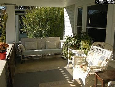 2nd image of 1298 Donald Ave