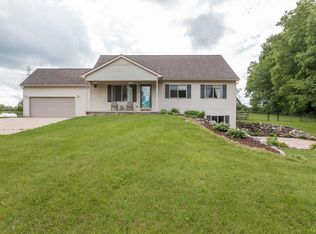 2934 Pingree Rd, Howell, MI 48843