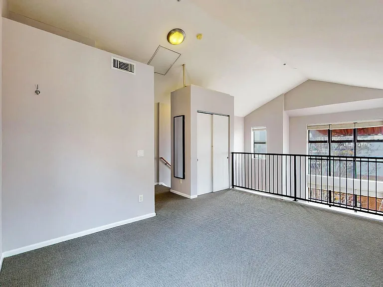 2033 W 30th Ave #C — Photo 20