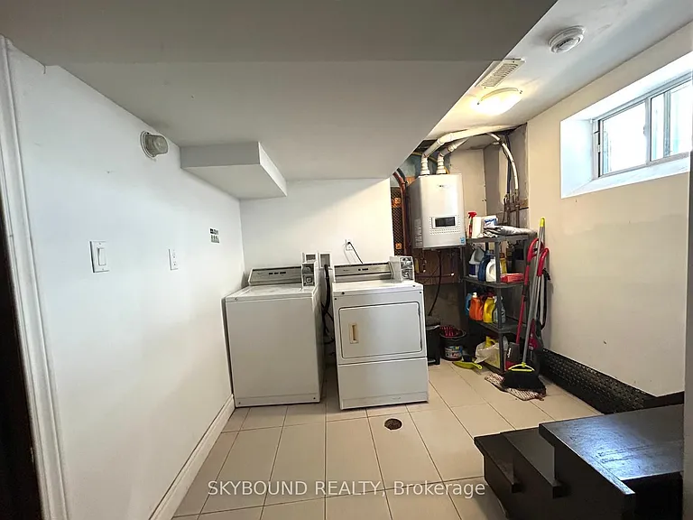 354 Saint Johns Rd #BASEMENT — Photo 14