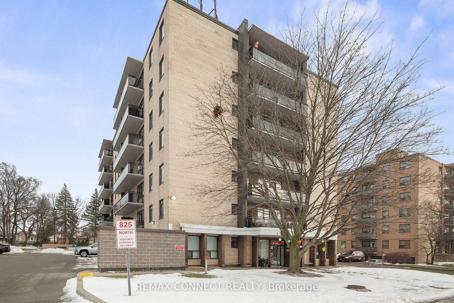 825 Kennedy Rd #506 photo 1