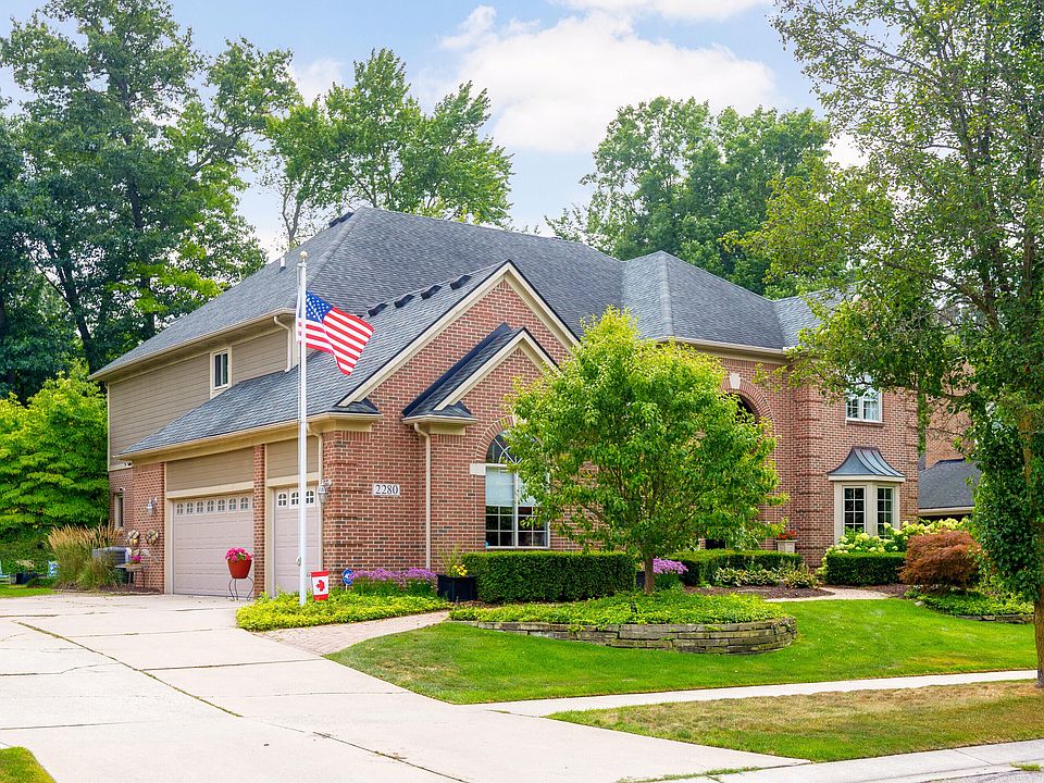 2280 Ivy Hill Dr, photo 2