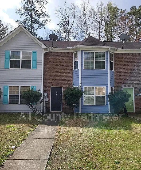 5543 Pineridge Ct