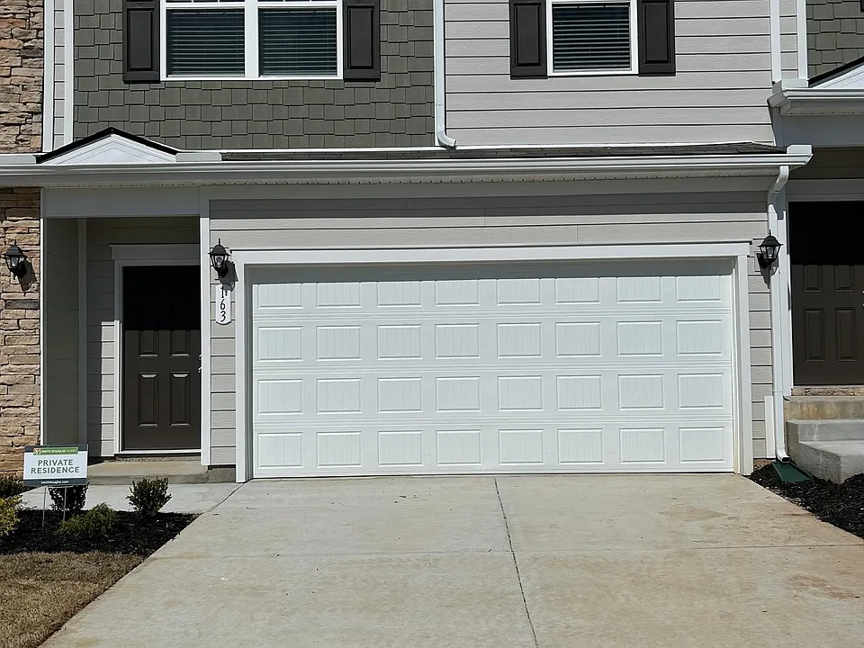 163 Townsend Cir