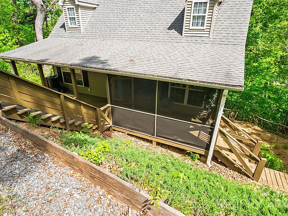 3rd image of 397 Hidden Hill Rd