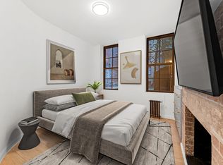 220 W 10th St APT 2A, New York, NY 10014