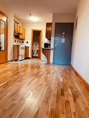 Rented by Peter Meskouris LREB | media 19