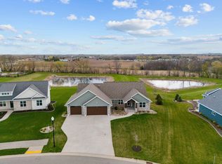W7072 Ridgeline Trl, Greenville, WI 54942
