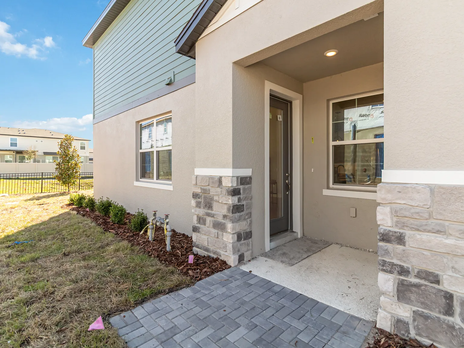 3 bed, 2.5 bath, 1752 sqft, $2,750 — Photo 2