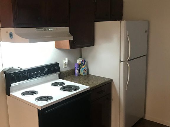 5th image of 418 1st St #1