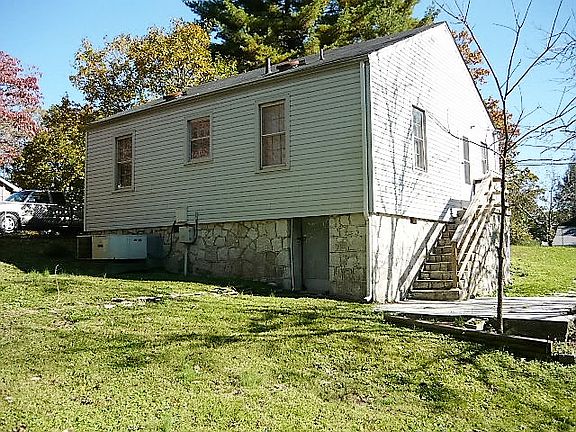 5th image of 317 Alabama St