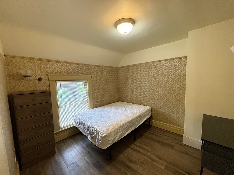 710 S Main St — Photo 18