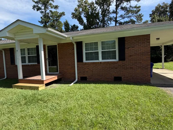 114 Longwood Ln APT A, Conway, SC 29527