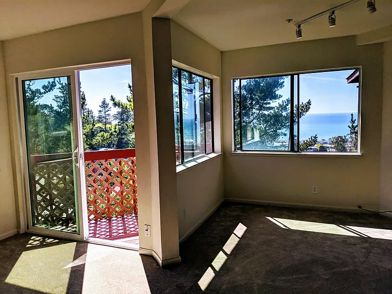 516 Monterey Rd #D — Photo 9