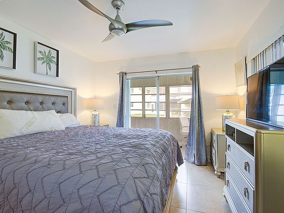5th image of 2400 Lake Osborne Dr APT 108