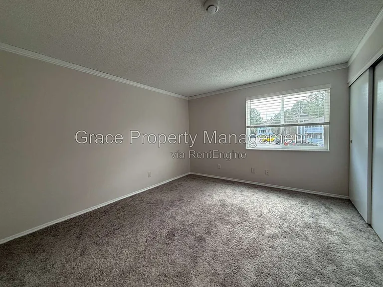 18094 E Ohio Ave #201 — Photo 9
