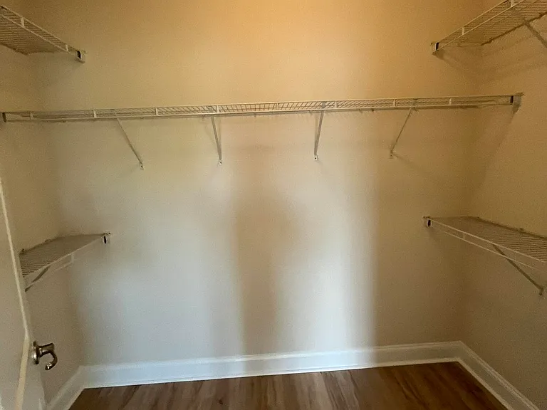 2128 Whitesmith Dr — Photo 18