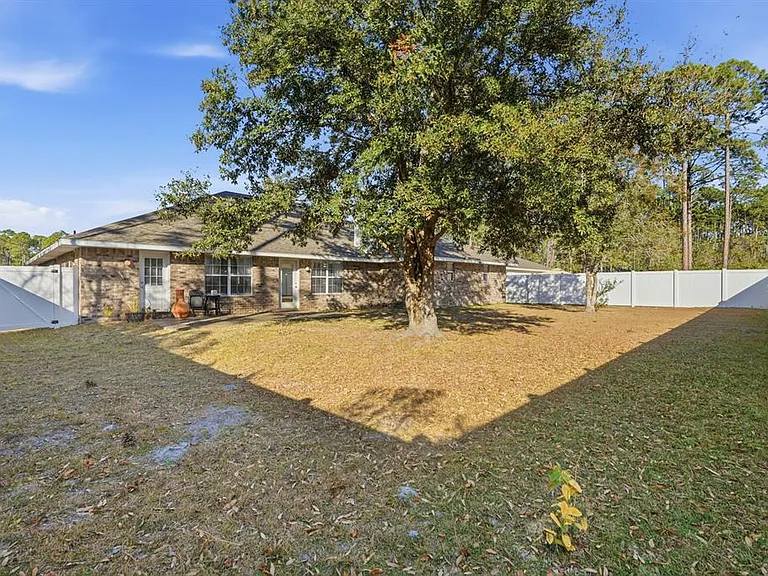 6 Reybury Ln — Photo 42