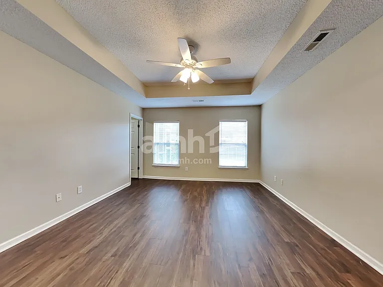 5117 Torrey Ln — Photo 13