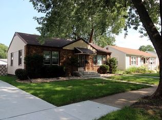 10013 S Kildare Ave, Oak Lawn, IL 60453