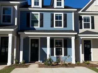 504 Green Fern Dr, Summerville, SC 29483