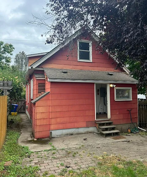 511 NE Lawrence Ave — Photo 24