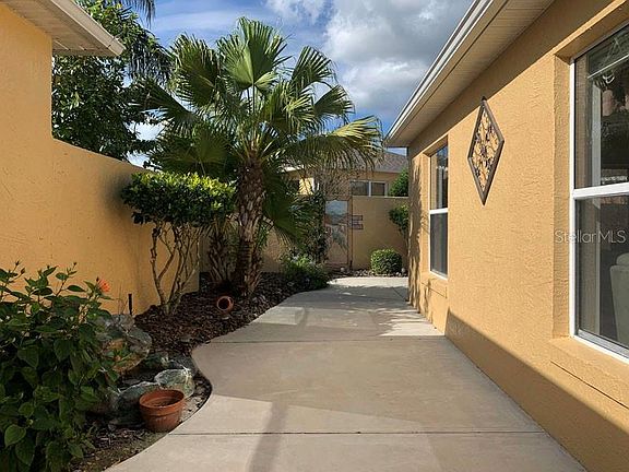 896 Radclife Berea Pl, The Villages, FL 32162 | MLS #G5036280 | Zillow